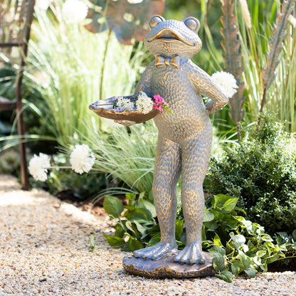 Butler Frog Statue