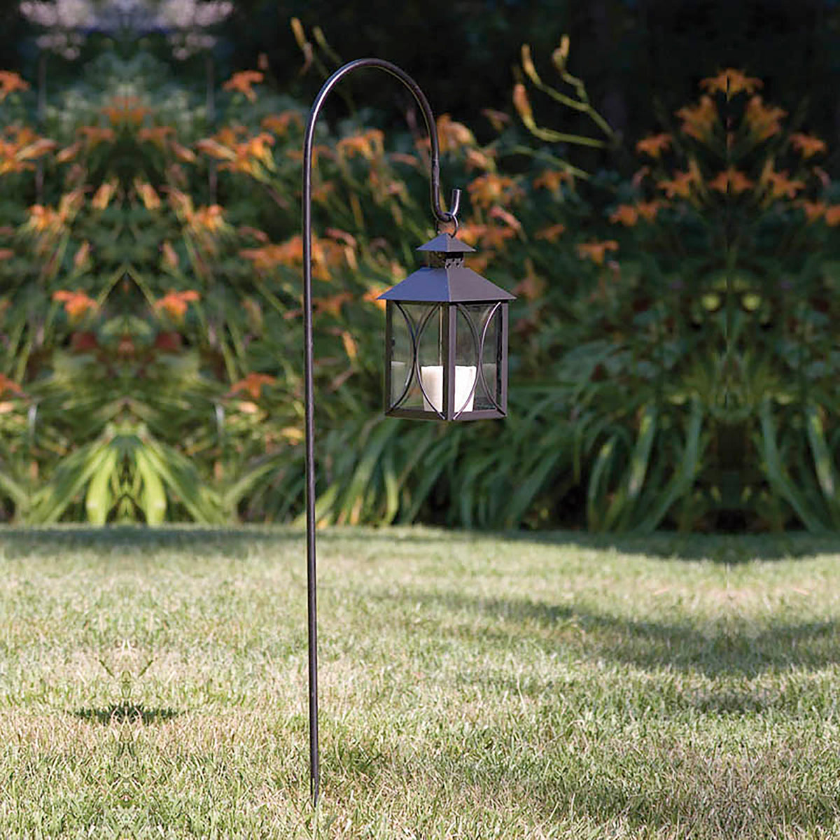 Shepherd's Hook Metal Plant Holder